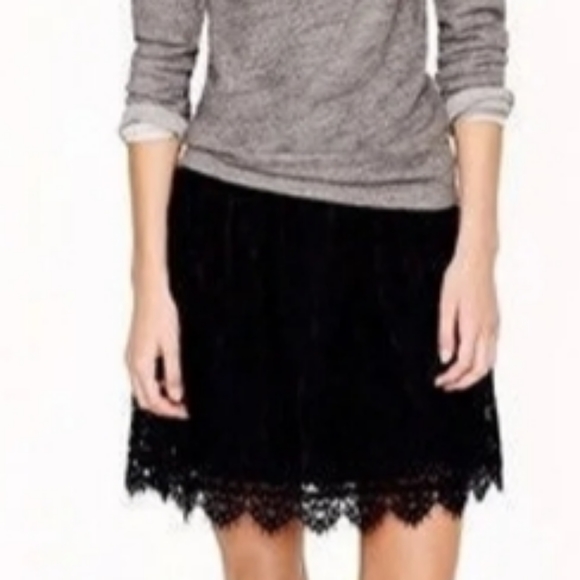 00 J CREW NAVY BLUE LACE OVER A BLACK LINING SCALLOPED HEM MINI SKIRT LIKE NEW - Picture 5 of 10